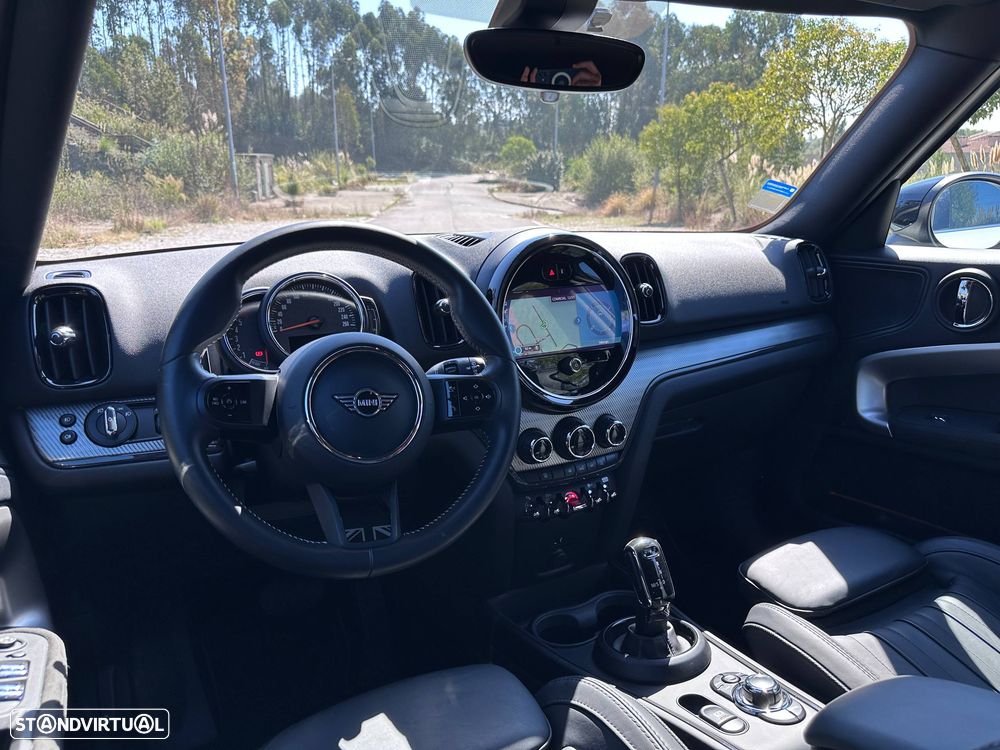 MINI Countryman Cooper D Premium Yours Auto - 6