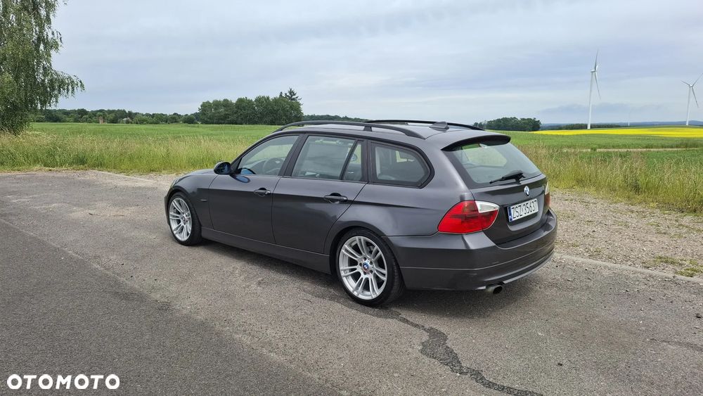 BMW Seria 3 320d - 8