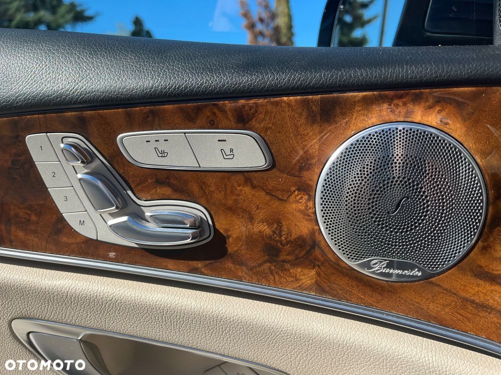 Mercedes-Benz Klasa E 300 9G-TRONIC - 8