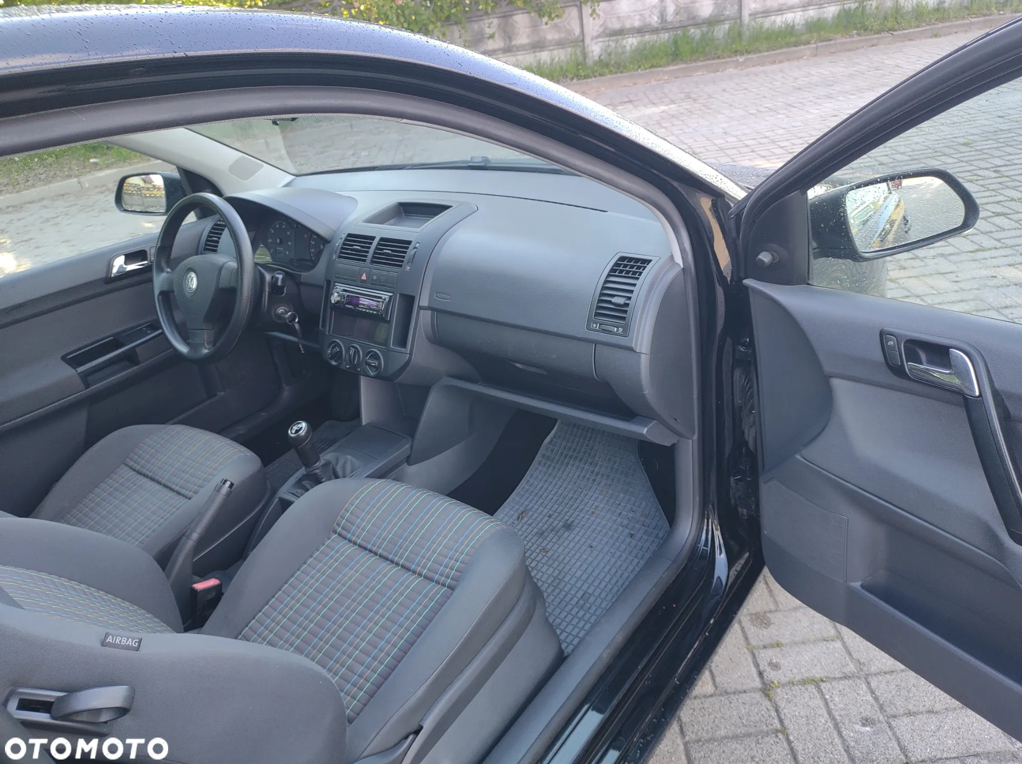 Volkswagen Polo 1.2 12V Comfortline - 9