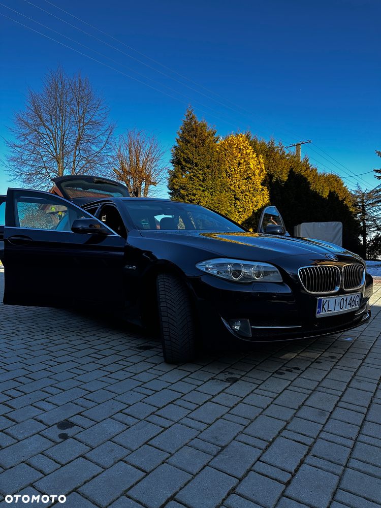 BMW Seria 5 520d - 4