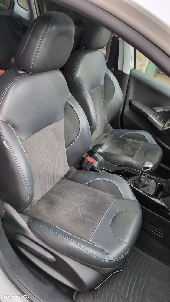Peugeot 2008 1.6 BlueHDi Crossway - 8