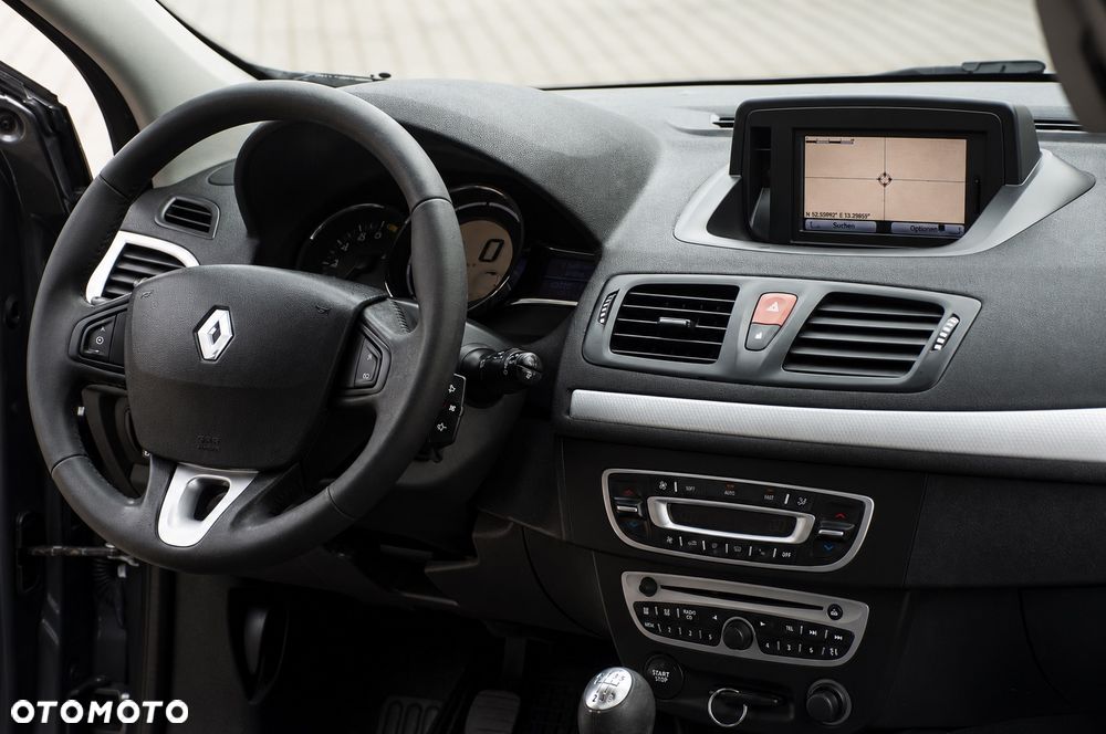Renault Megane TCe 180 Luxe - 33