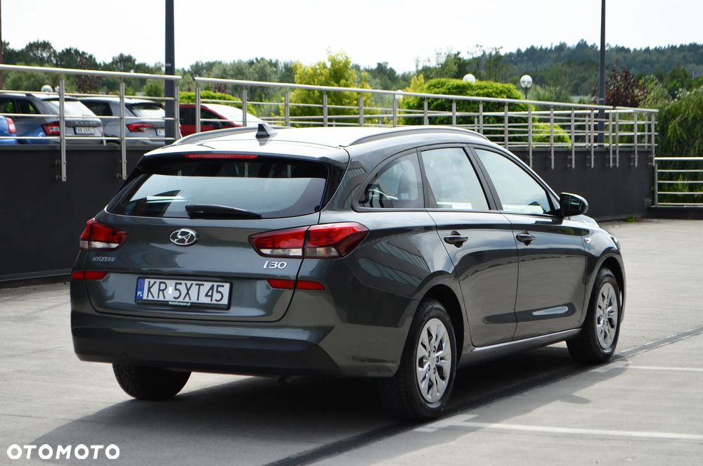Hyundai i30 1.5 DPI Modern - 4
