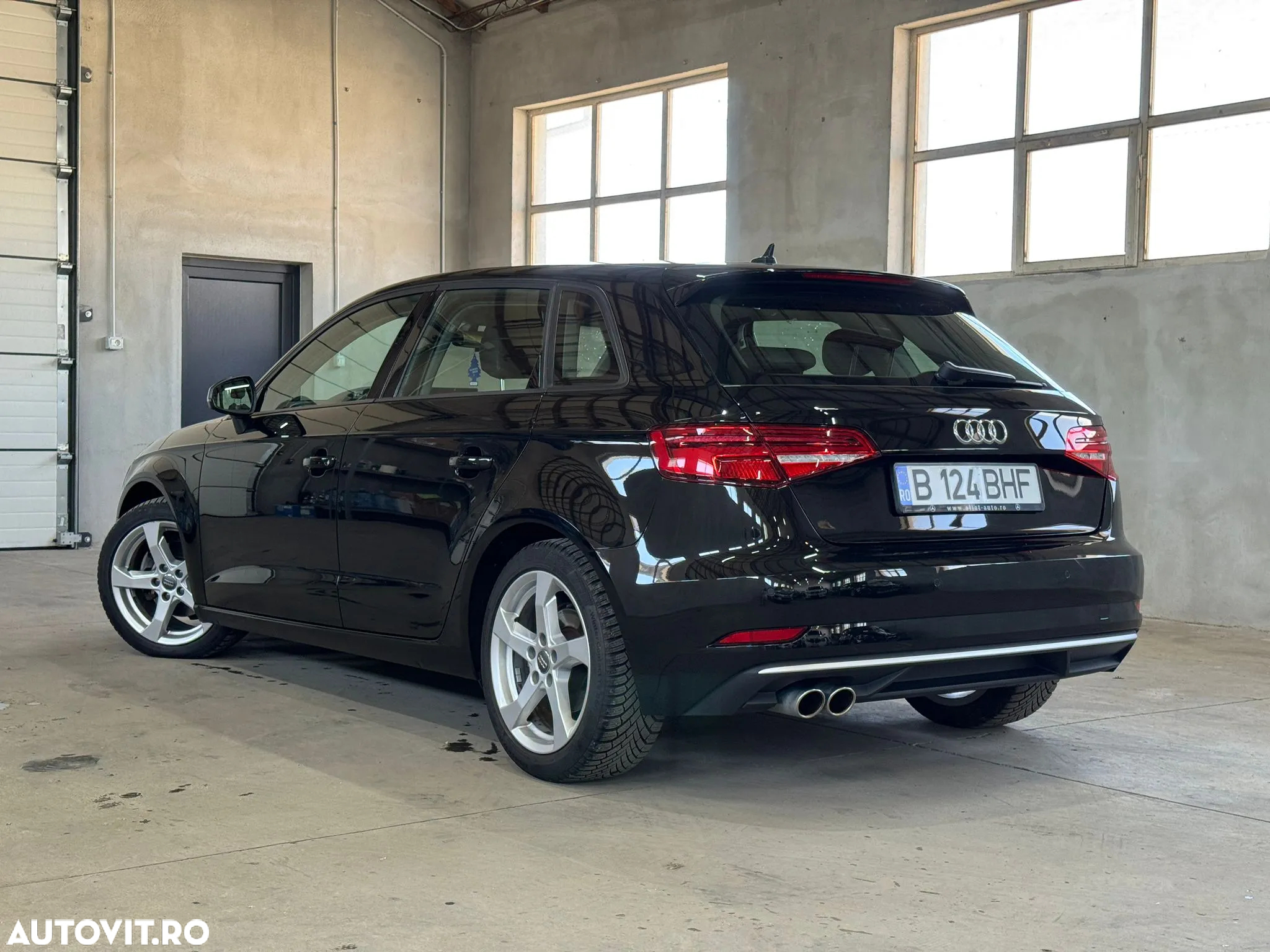 Audi A3 Sportback 1.5 35 TFSI MHEV S tronic Advanced - 3