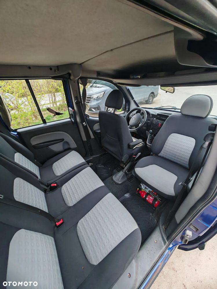 Fiat Doblo 1.9 JTD Dynamic - 11