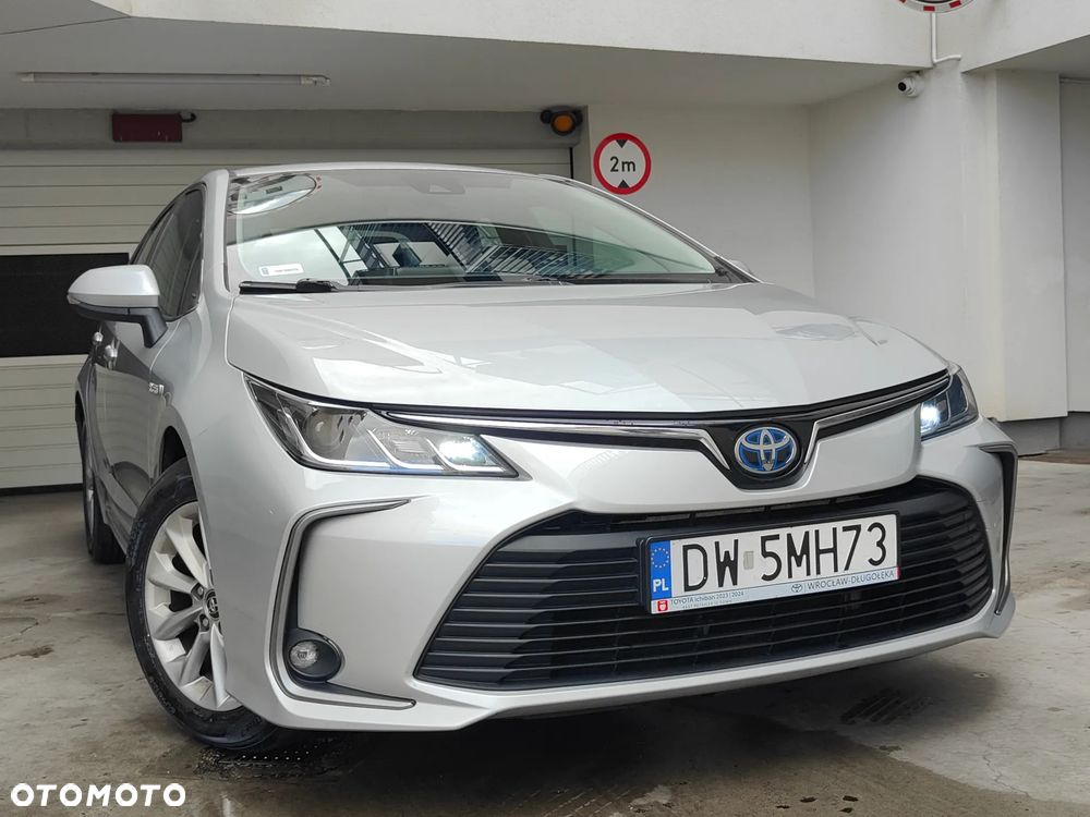 Toyota Corolla - 12