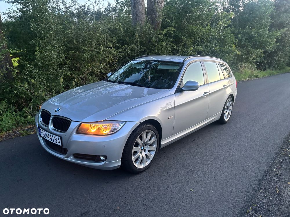 BMW Seria 3 318d DPF - 1