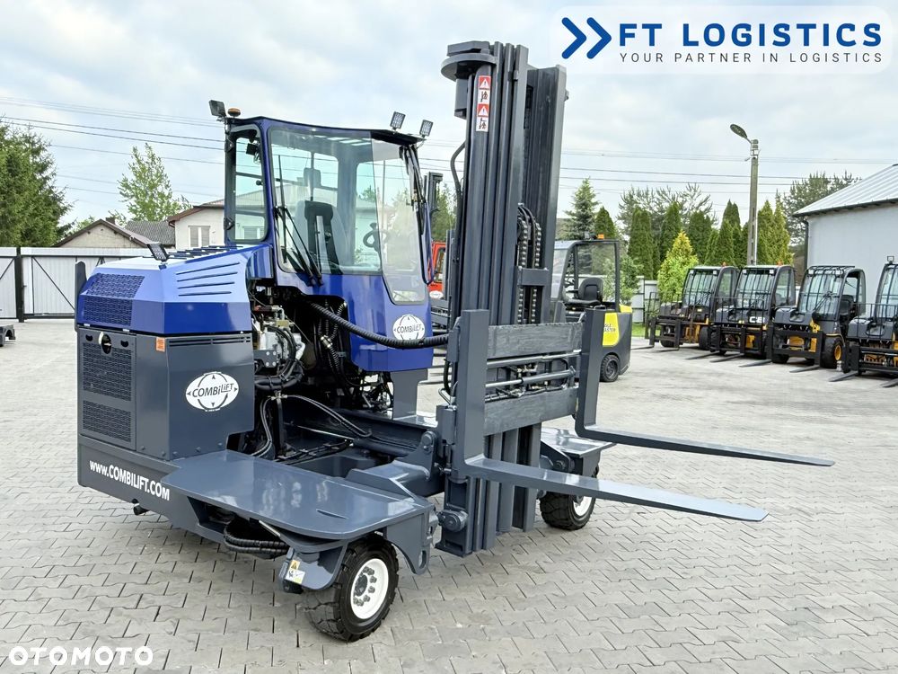 Combilift WÓZEK CZTEROKIERUNKOWY - WIELOKIERUNKOWY | COMBILIFT C4500S | GAS | TRIPLEX 5550MM | POZYCJONER WIDEŁ | WOLNY SKOK | NOWE OPONY | PO SERWISIE | STAN IDEALNY | Szeroka oferta wózków czterokierunkowych i bocznych, dopasowanych do różnorodnych potrzeb i zastosowań - 24
