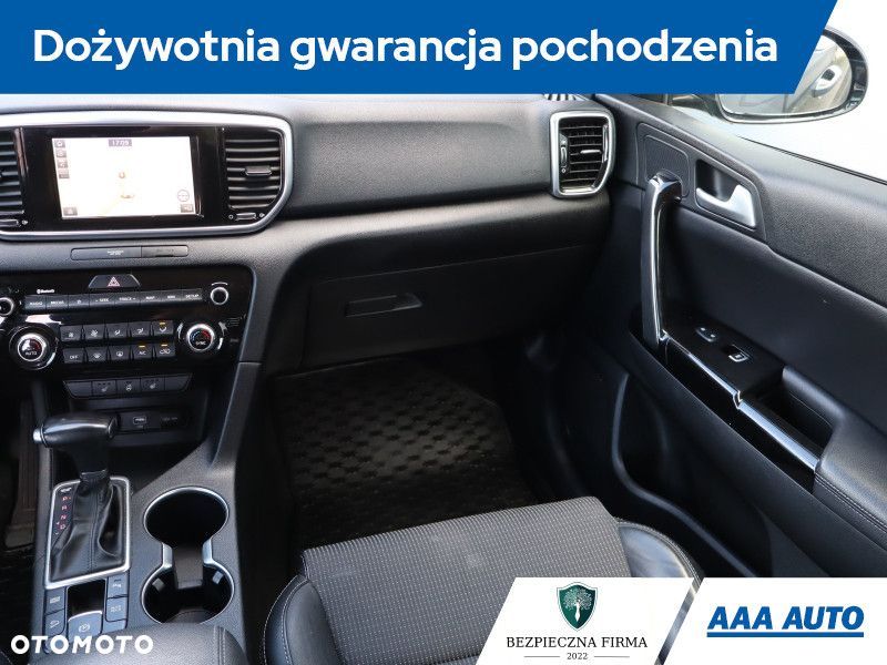 Kia Sportage - 10
