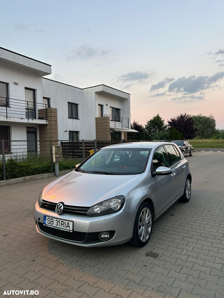 Volkswagen Golf 2.0 TDI Comfortline 4Motion - 8