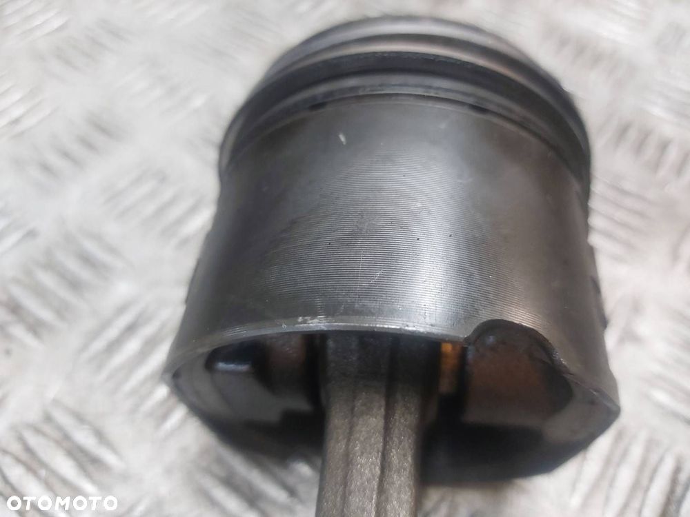 TŁOK + KORBOWÓD KOMPLET 4SZT BMW E39 520D - 3