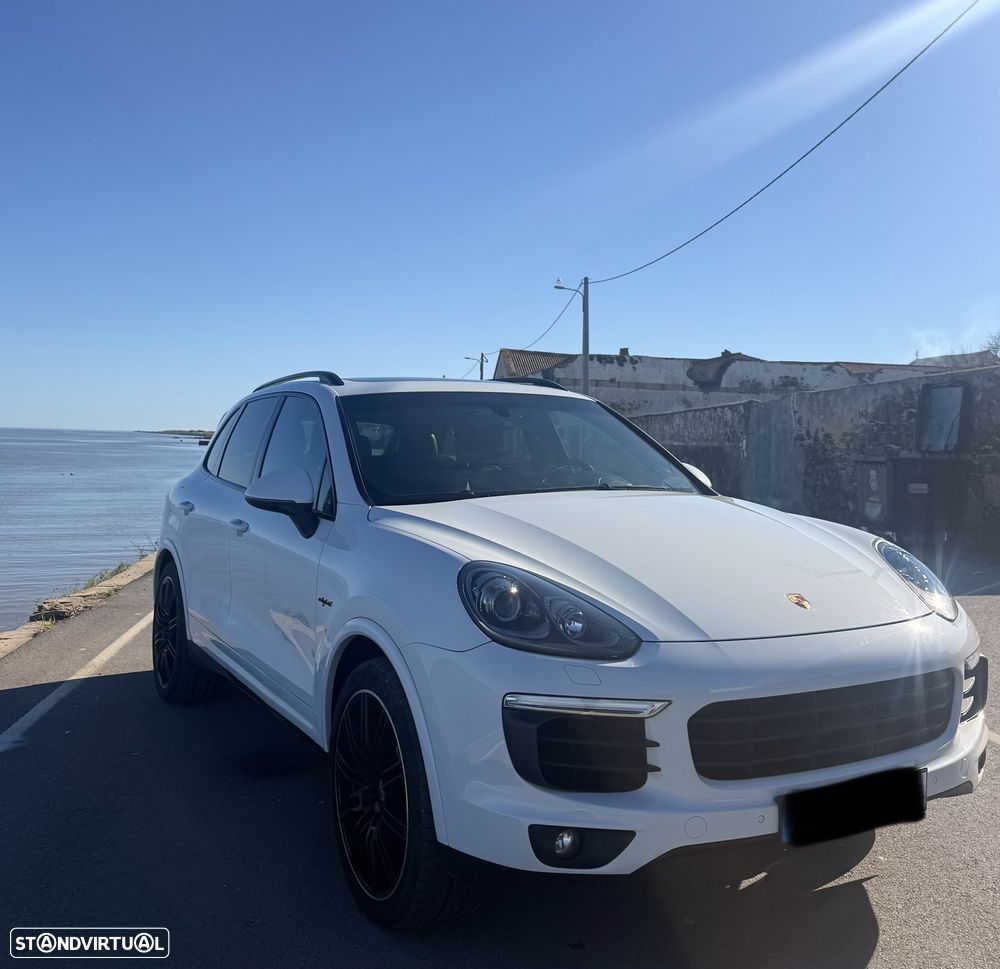 Porsche Cayenne - 20
