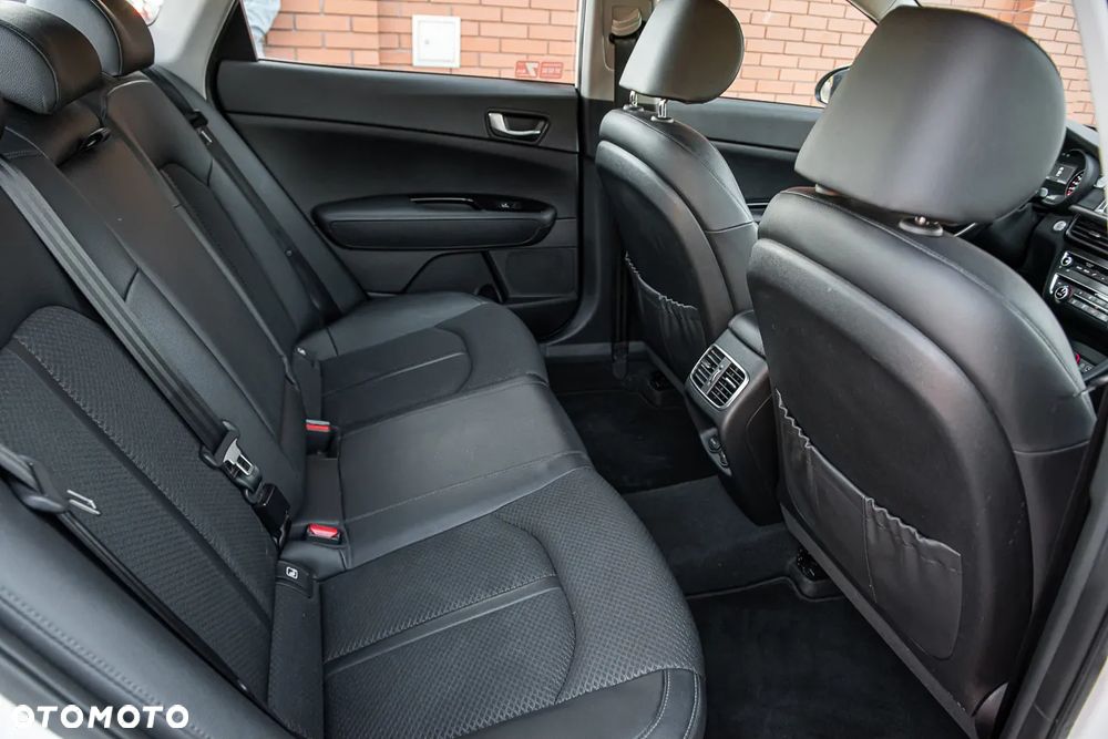 Kia Optima 1.7 CRDI L - 9