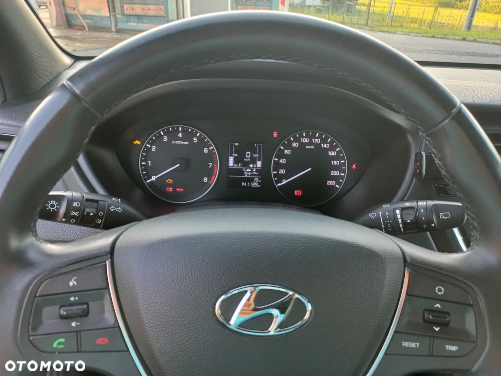 Hyundai i20 1.2 Classic Plus - 16