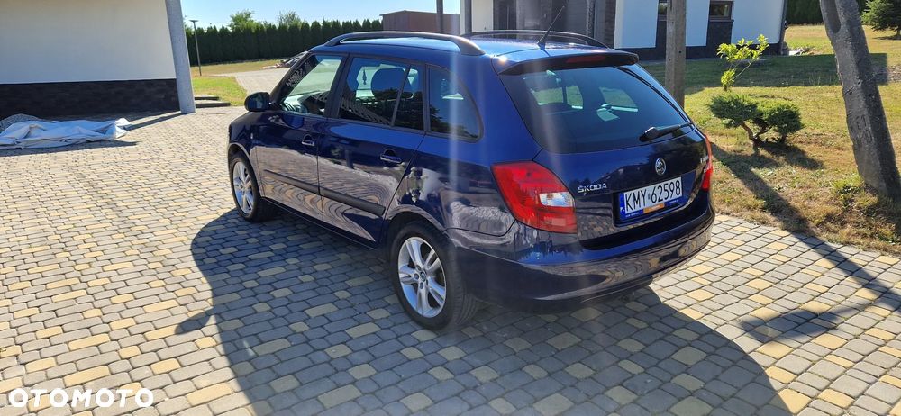 Skoda Fabia 1.2 TSI FAMILY Green tec - 9