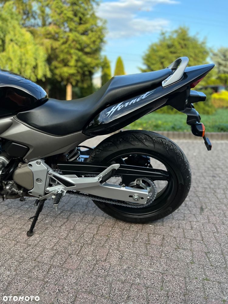 Honda Hornet - 26