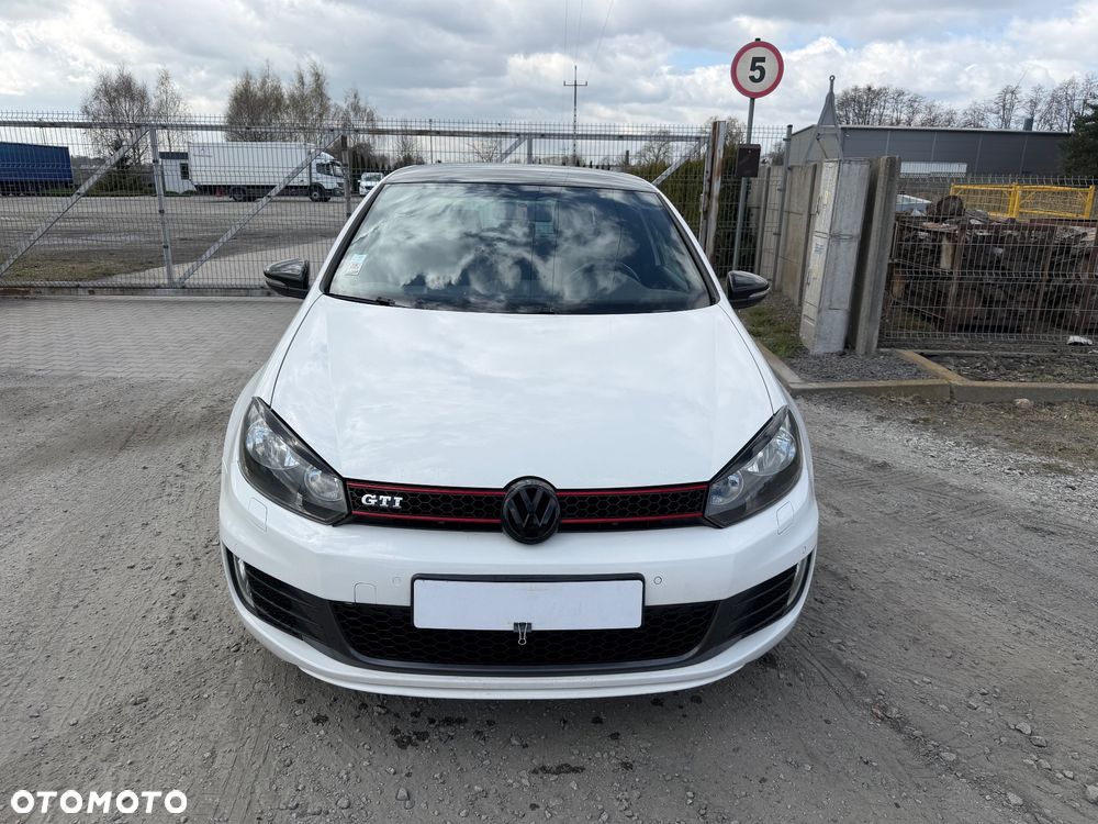 Volkswagen Golf 2.0 GTI - 3