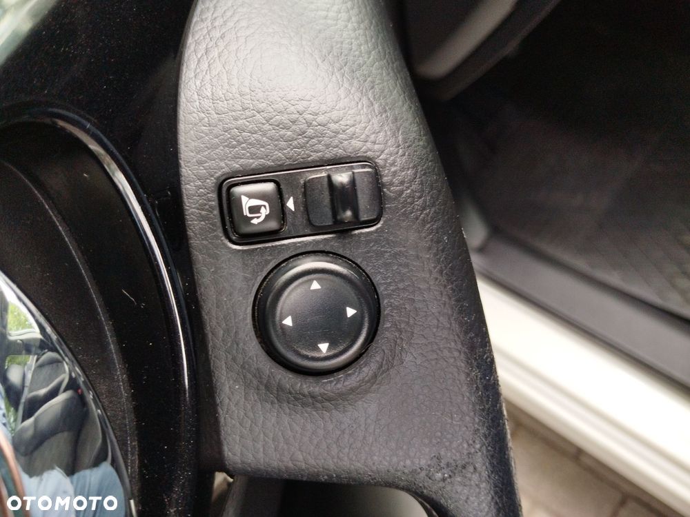 Nissan Qashqai 1.6 dCi 4x4 Tekna S&S - 19