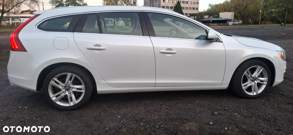 Volvo V60 - 3