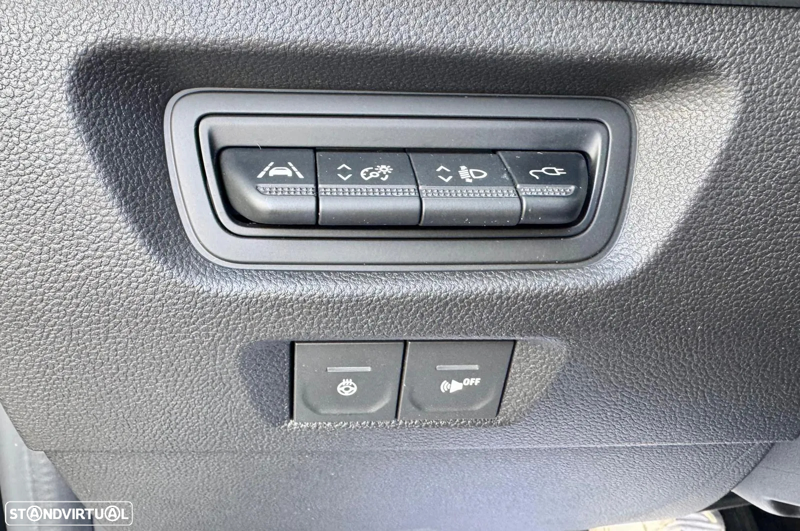 Renault Zoe (c/ Bateria) Limited 50 - 18