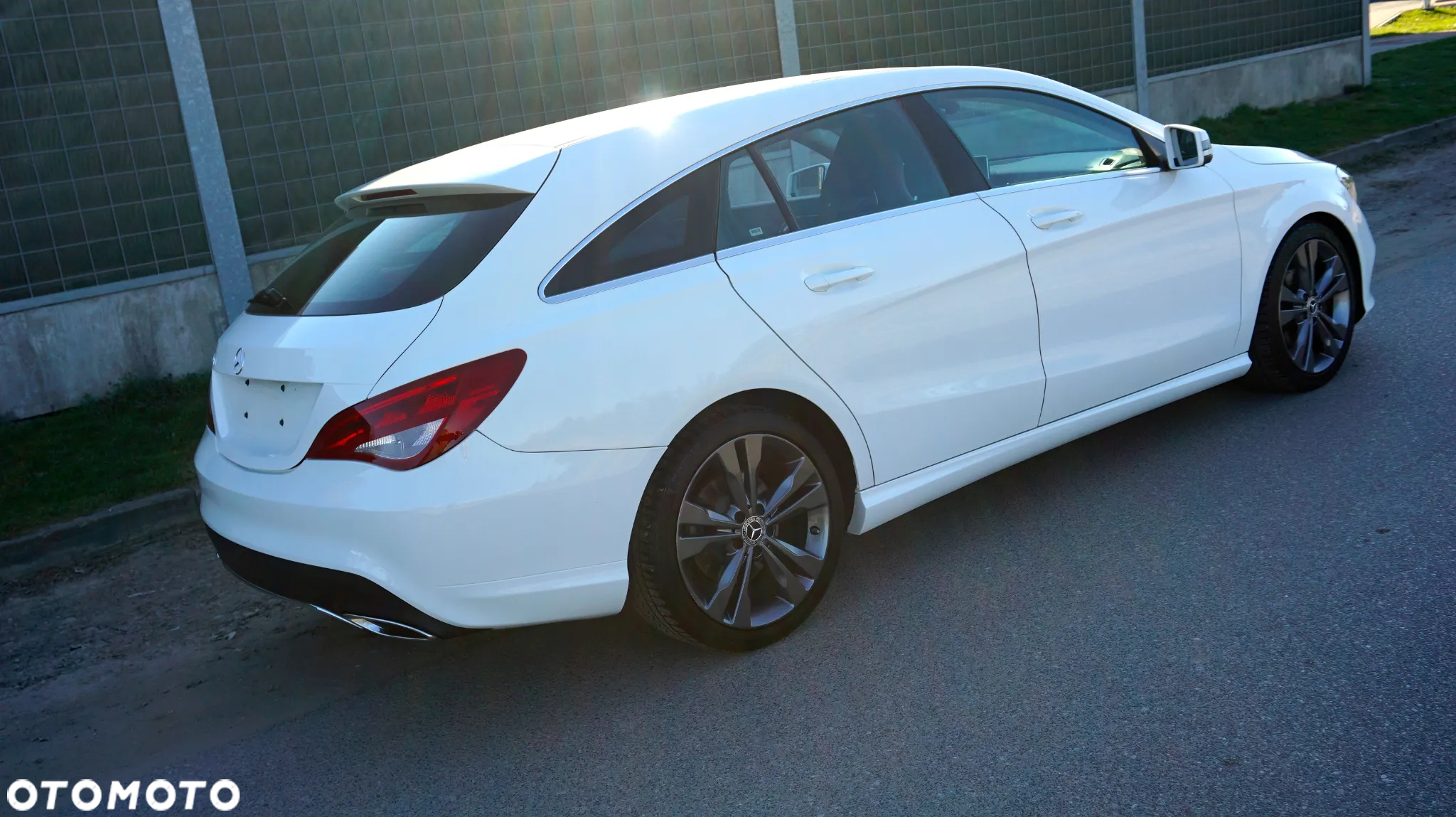 Mercedes-Benz CLA 180 d 7G-DCT - 7