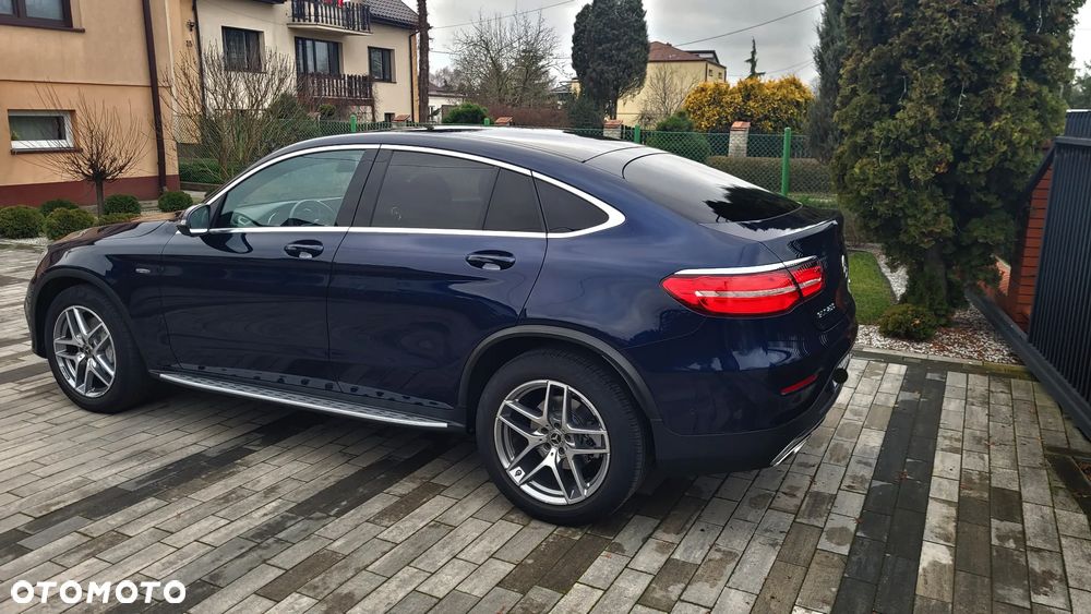 Mercedes-Benz GLC - 4