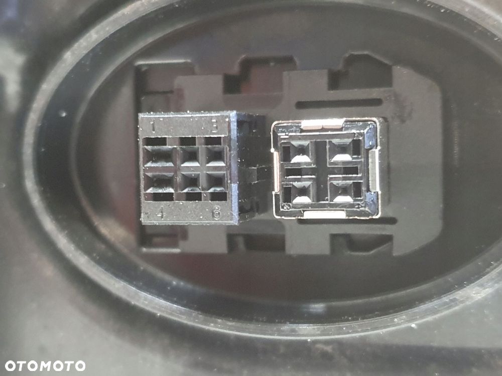 LAMPA PRAWA BMW F10 F11 PRZEDNIA prawy przód BI XENON 7203246 - 10