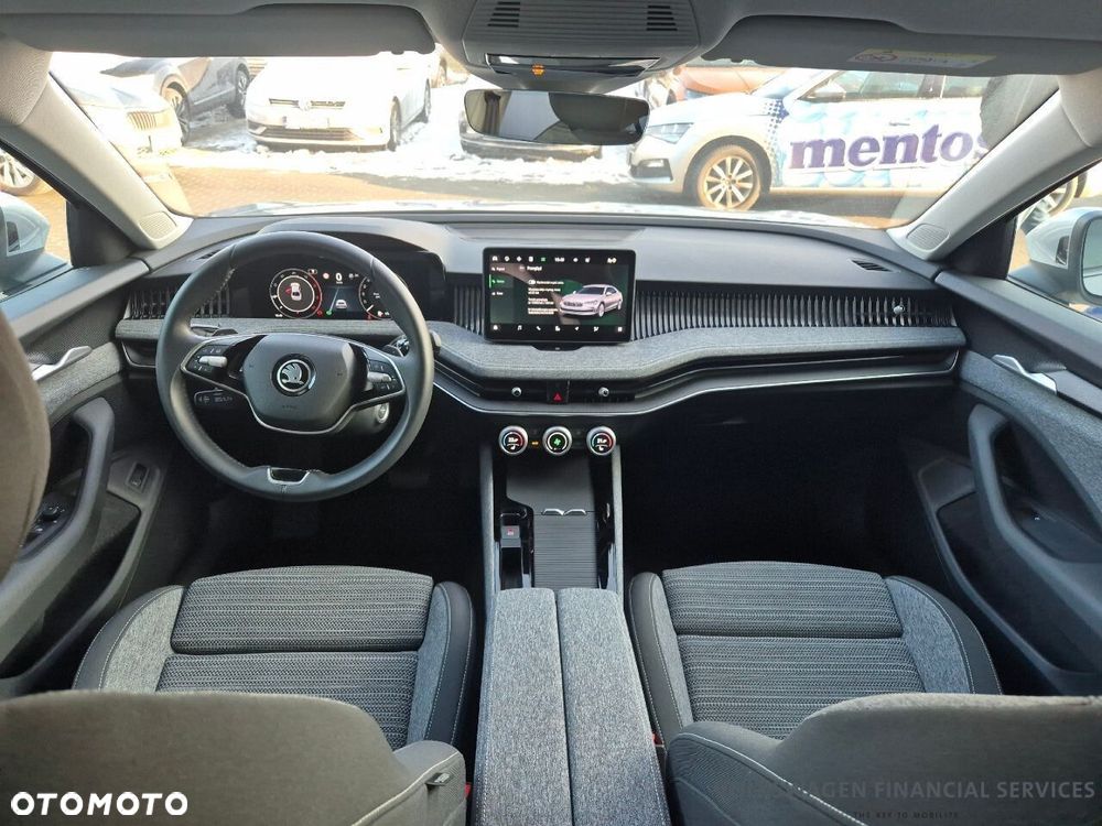 Skoda Superb 2.0 TDI SCR 4x4 Selection DSG - 9