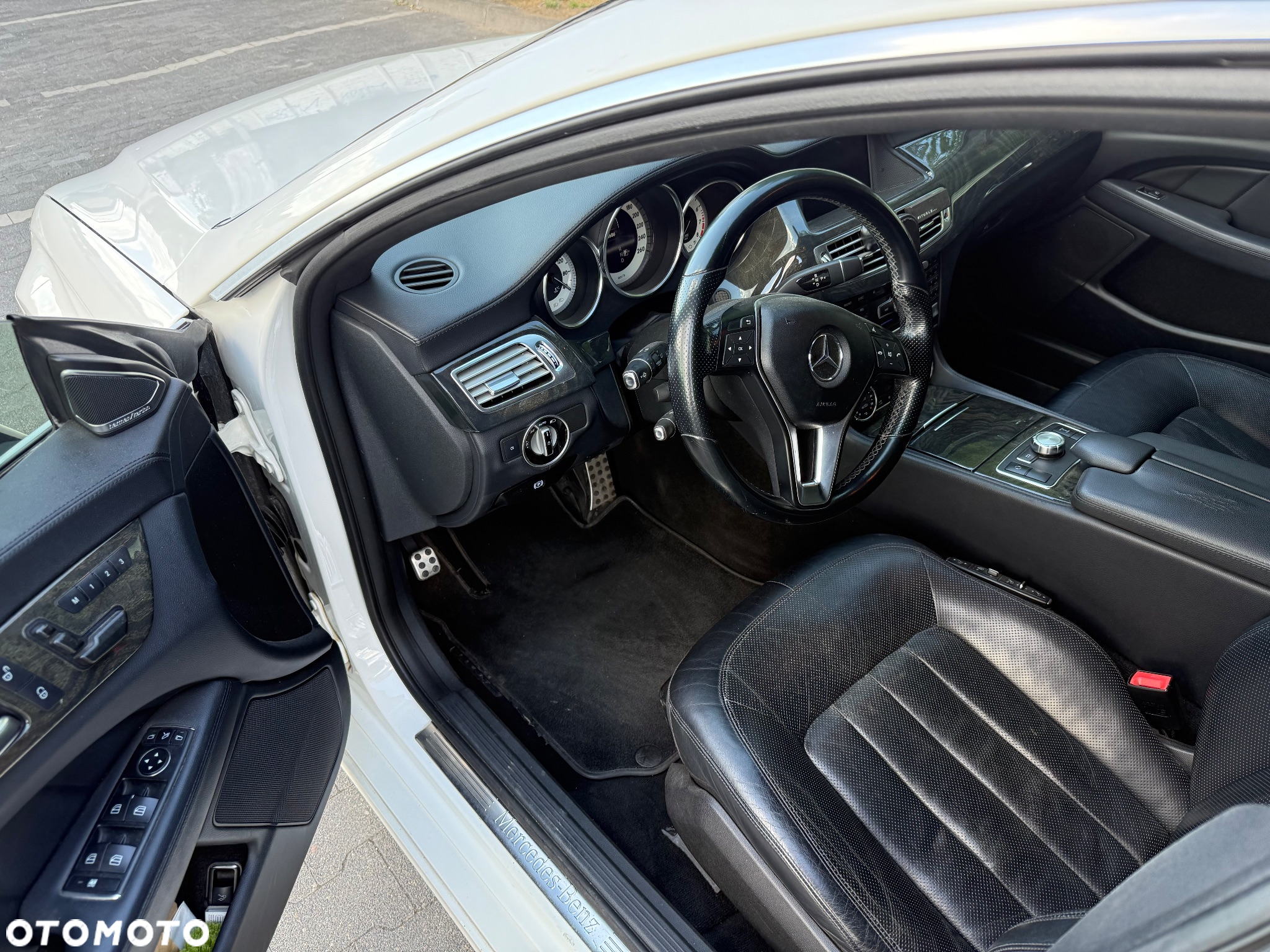 Mercedes-Benz CLS 500 4-Matic BlueEff - 10