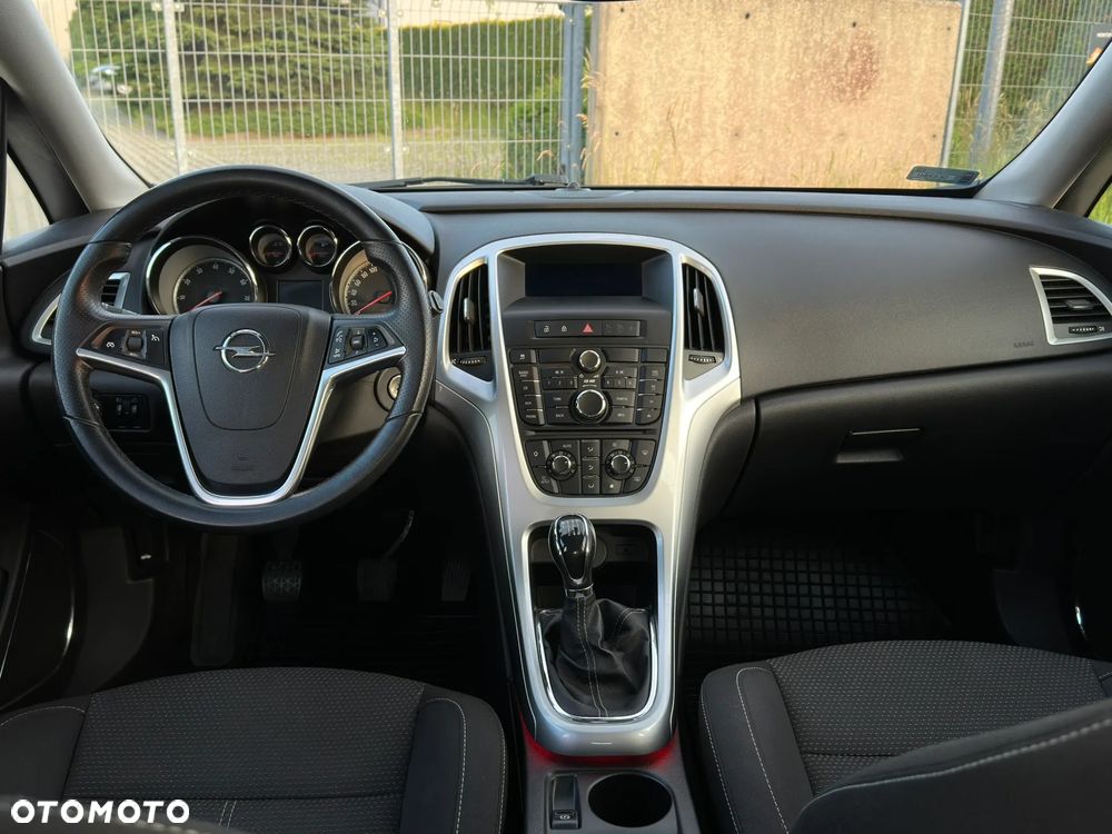 Opel Astra 1.4 T Enjoy S&S - 16