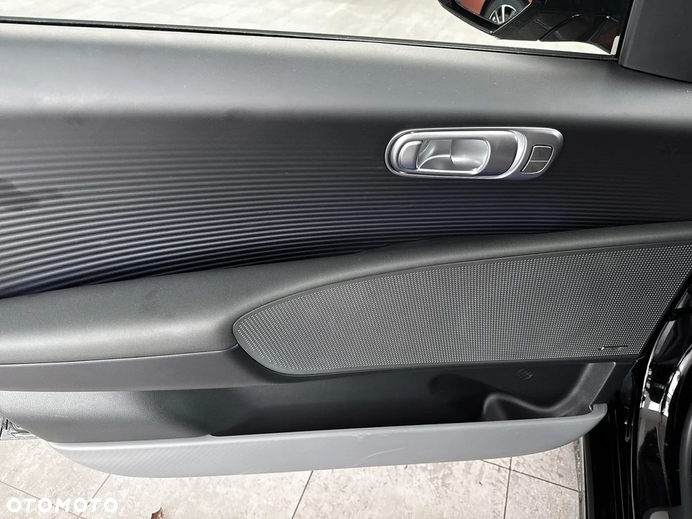 Hyundai IONIQ 6 77kWh Black Edition - 13