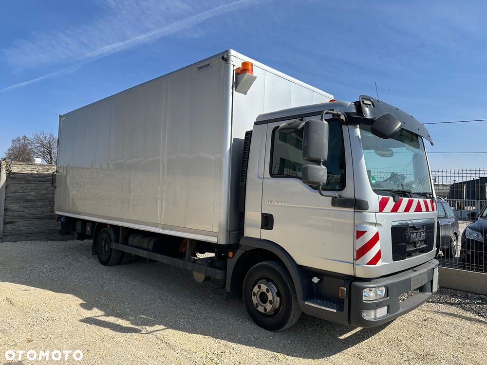 MAN TGL 8.220 - 5