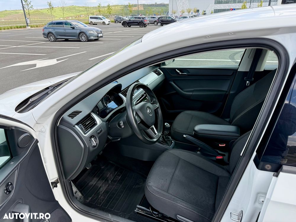 Skoda RAPID 1.2 TSI Cool Edition - 11