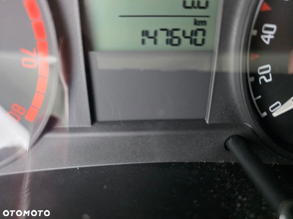 Skoda Fabia 1.2 HTP - 17