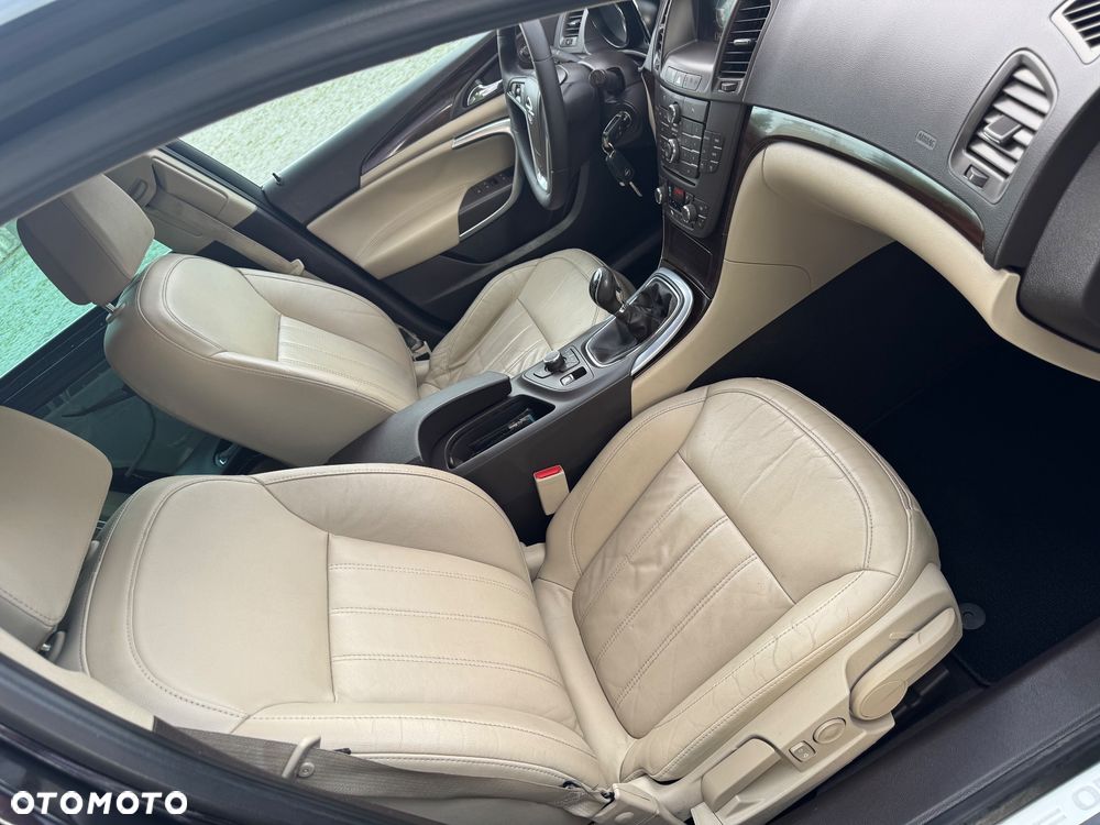 Opel Insignia 2.0 CDTI Cosmo - 28