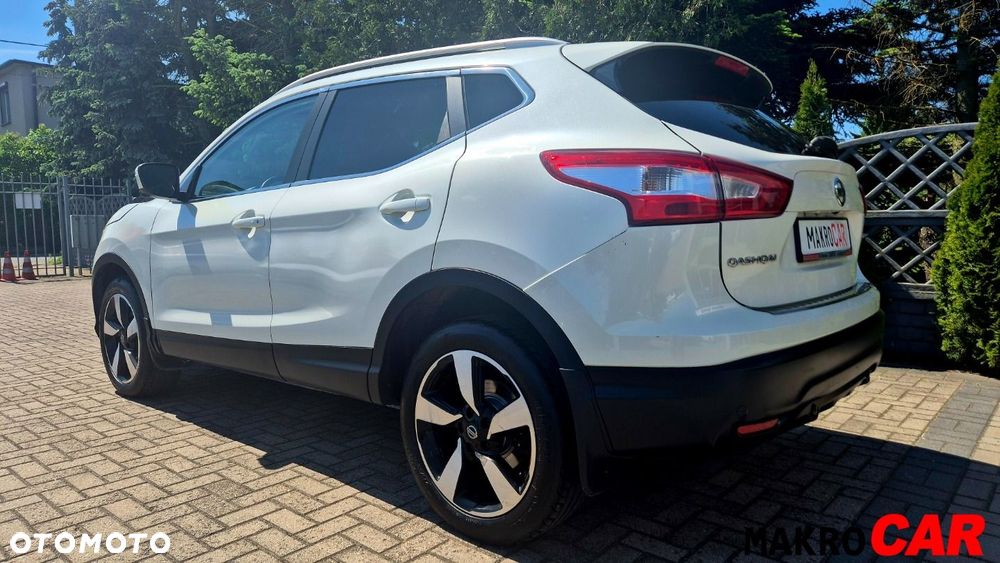 Nissan Qashqai 1.6 DIG-T N-Connecta - 2