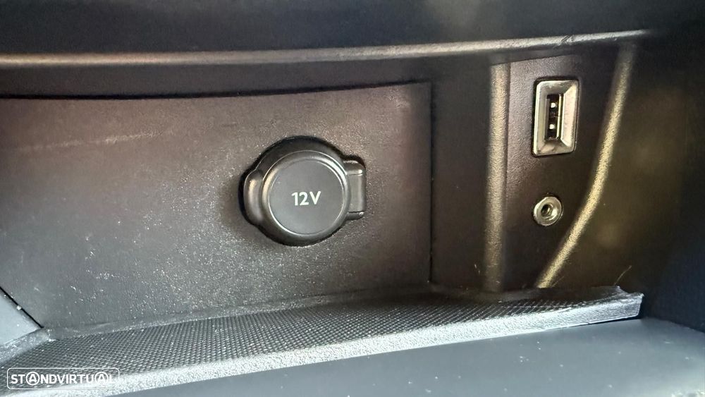 Peugeot 308 SW 1.6 BlueHDi GT Line - 28