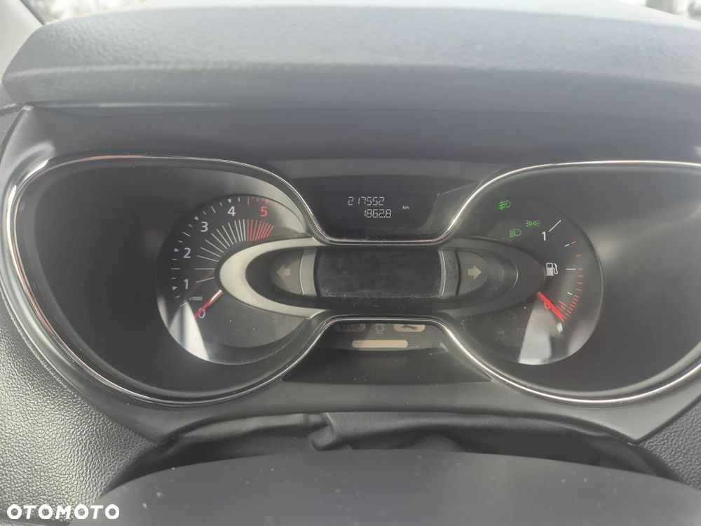 Renault Captur - 22