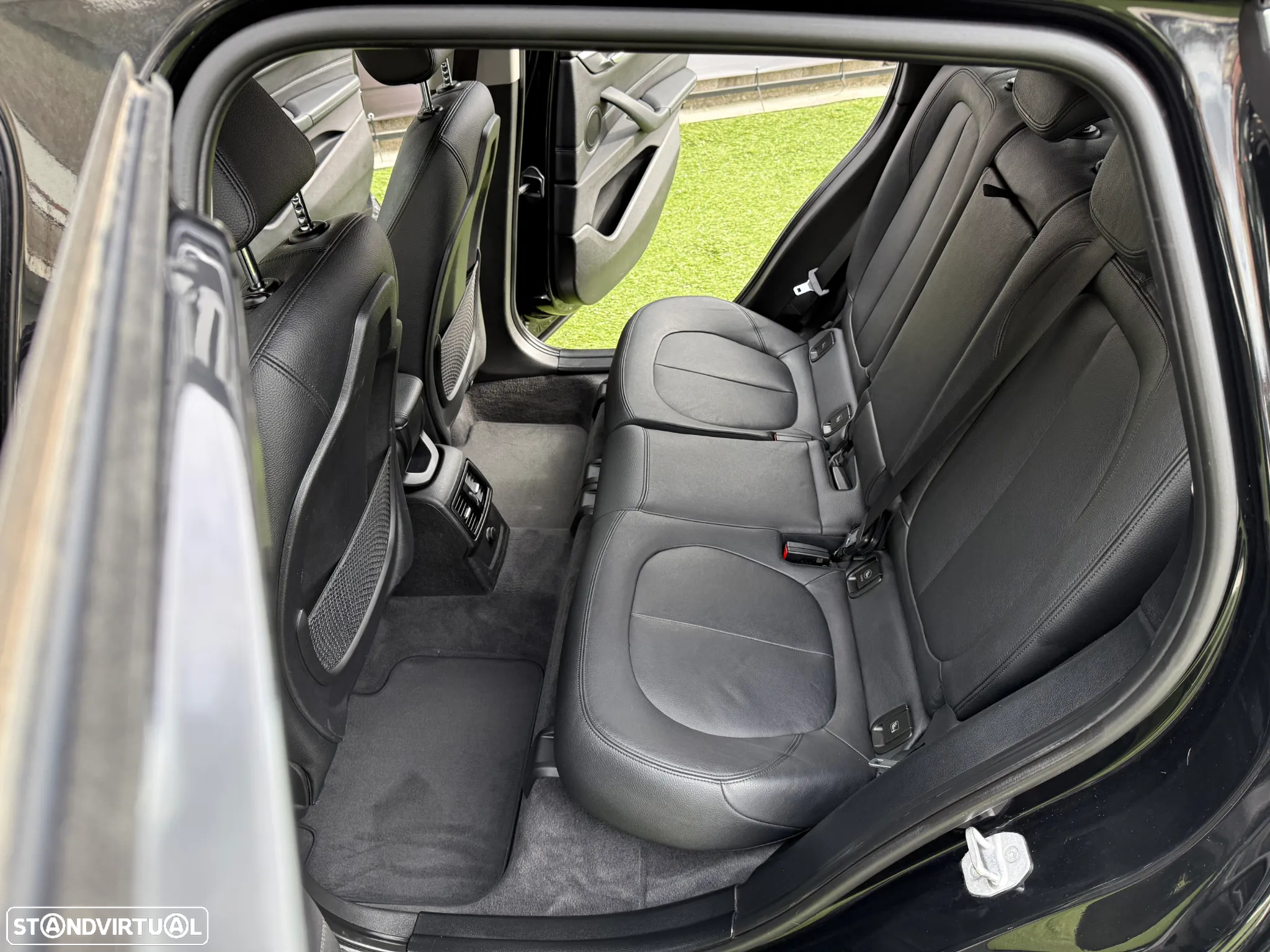 BMW X1 18 d sDrive Auto Pack M - 7