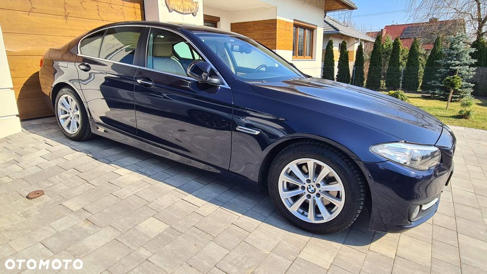 BMW Seria 5 520d Modern Line - 1