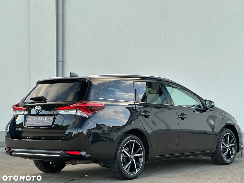 Toyota Auris 1.2 Turbo Touring Sports Team Deutschland - 7