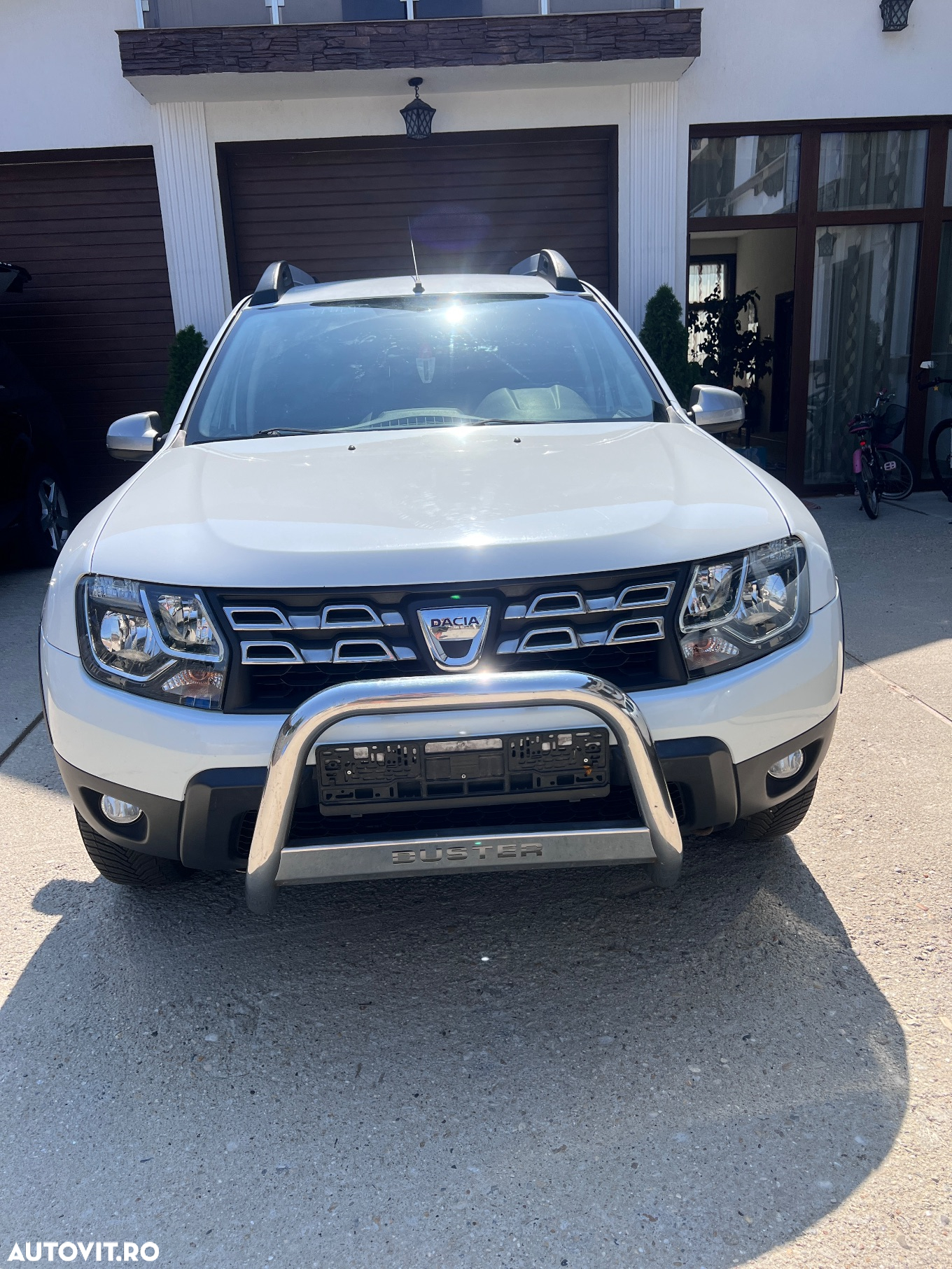 Dacia Duster TCe 125 4x2 Laureate - 2