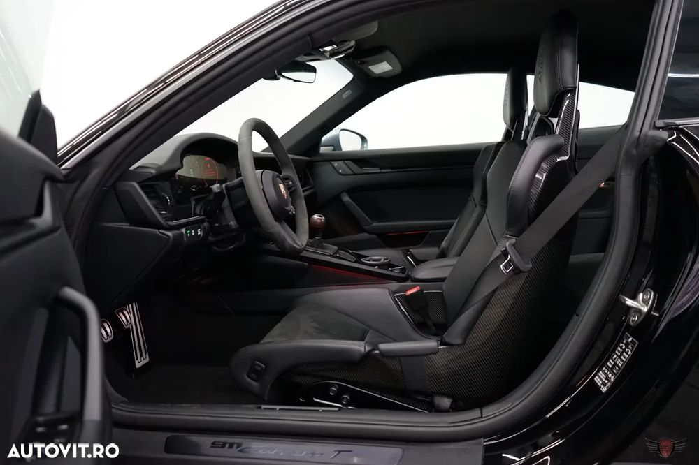 Porsche 911 Carrera T - 8