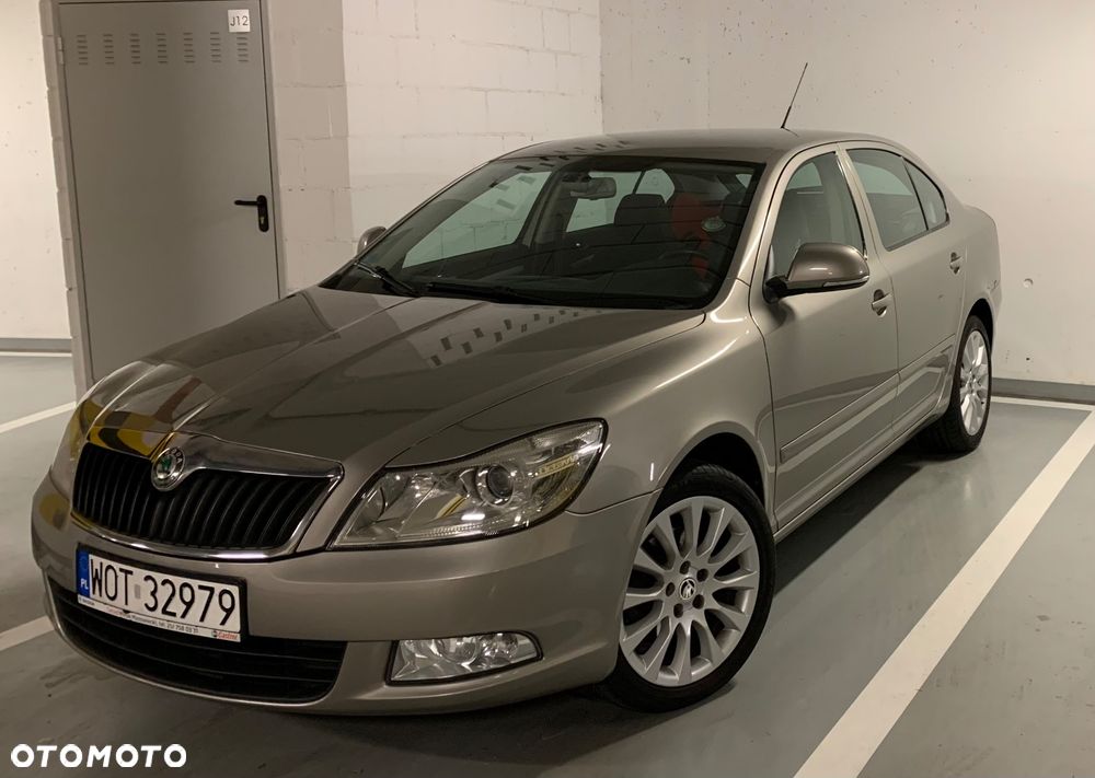 Skoda Octavia 1.8 TSI Ambiente - 6
