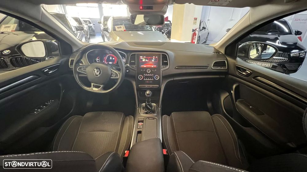 Renault Mégane ENERGY TCe 130 INTENS - 4