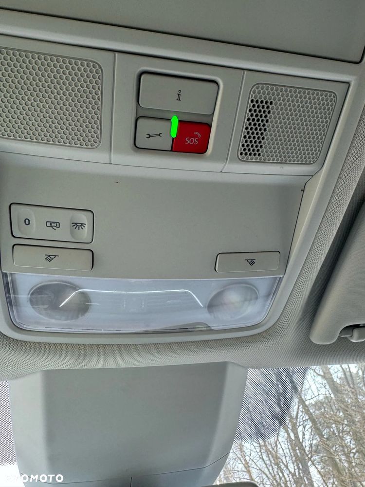 Skoda Octavia 2.0 TDI DSG Ambition - 9