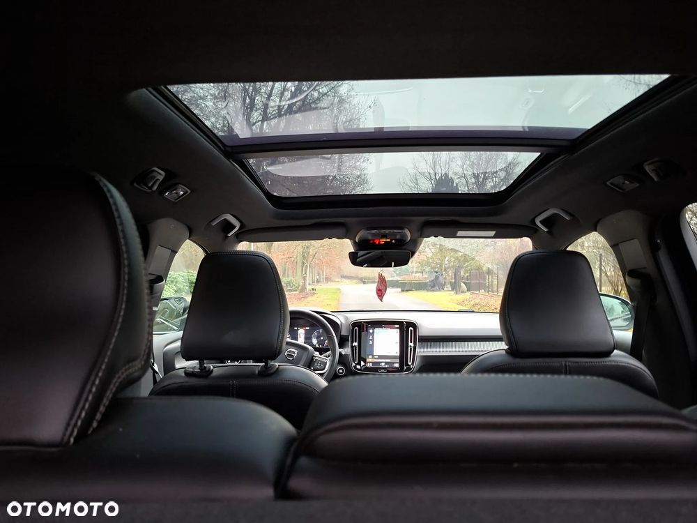 Volvo XC 40 D3 R-Design - 8