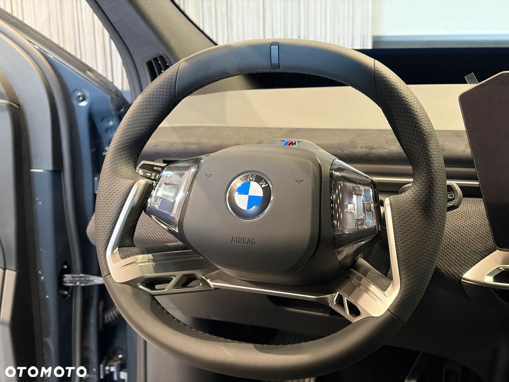 BMW iX3 50 xDrive 113.4kWh - 18