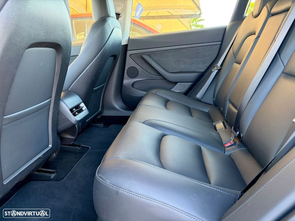 Tesla Model 3 Standard Range Plus RWD - 18